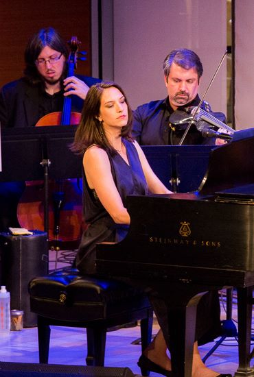 Marisa piano onstage