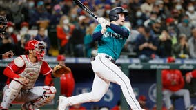 Mariners outfielder Jarred Kelenic enters 2023 season with new knowledge, new swing