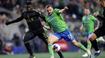 Jordan Morris, Stefan Frei help Sounders beat St. Louis 2-1