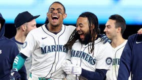 J.P. Crawford sacrifice fly in 10th inning lifts Seattle Mariners past Astros, 2-1