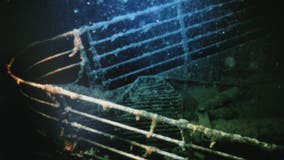 Ohio billionaire plans to take sub to Titanic wreckage